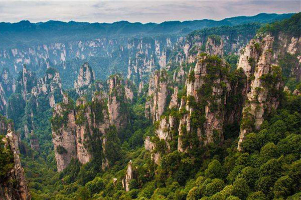湖南旅游十大必去景區(qū)，湖南有哪些旅游景點(diǎn)好玩的地方